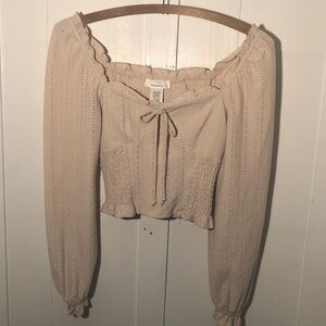 URBAN Romantics Beige milkmaid Blouse size xs small long sleeve feminine boho
